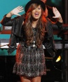 Demi-Lovato-Performs-on-Jimmy-Kimmel-Live-2-805x1024.jpg