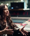 Demi_Lovato-_Simply_Complicated_-_Official_Documentary5Bvia_torchbrowser_com5D_mp4101417.jpg