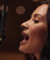 Demi_Lovato-_Simply_Complicated_-_Official_Documentary5Bvia_torchbrowser_com5D_mp4103624.jpg