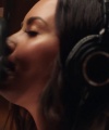 Demi_Lovato-_Simply_Complicated_-_Official_Documentary5Bvia_torchbrowser_com5D_mp4103672.jpg