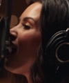 Demi_Lovato-_Simply_Complicated_-_Official_Documentary5Bvia_torchbrowser_com5D_mp4103729.jpg