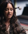 Demi_Lovato-_Simply_Complicated_-_Official_Documentary5Bvia_torchbrowser_com5D_mp4105680.jpg