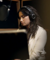 Demi_Lovato-_Simply_Complicated_-_Official_Documentary5Bvia_torchbrowser_com5D_mp42221.png