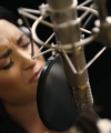 Demi_Lovato-_Simply_Complicated_-_Official_Documentary5Bvia_torchbrowser_com5D_mp46381.png