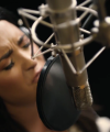 Demi_Lovato-_Simply_Complicated_-_Official_Documentary5Bvia_torchbrowser_com5D_mp46382.png