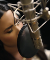 Demi_Lovato-_Simply_Complicated_-_Official_Documentary5Bvia_torchbrowser_com5D_mp46477.png