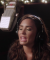 Demi_Lovato_-_Silent_Night_28Honda_Civic_Tour_Holiday_Special29_mp40861.png
