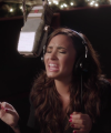 Demi_Lovato_-_Silent_Night_28Honda_Civic_Tour_Holiday_Special29_mp41363.png