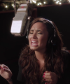 Demi_Lovato_-_Silent_Night_28Honda_Civic_Tour_Holiday_Special29_mp41371.png