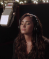 Demi_Lovato_-_Silent_Night_28Honda_Civic_Tour_Holiday_Special29_mp43370.png