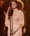 Demi_Lovato_-__One_Voice_Somos_Live21_A_Concert_For_Disaster_Relief__in_Los_Angeles_on_October_14-12.jpg