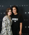 Demi_Lovato_281229~23.jpg