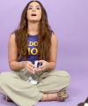 Demi_Lovato_Plays_With_Puppies_28While_Answering_Fan_Questions295Bvia_torchbrowser_com5D_mp46866.png