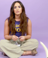 Demi_Lovato_Plays_With_Puppies_28While_Answering_Fan_Questions295Bvia_torchbrowser_com5D_mp47017.png