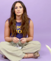Demi_Lovato_Plays_With_Puppies_28While_Answering_Fan_Questions295Bvia_torchbrowser_com5D_mp47018.png