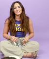 Demi_Lovato_Plays_With_Puppies_28While_Answering_Fan_Questions295Bvia_torchbrowser_com5D_mp49825.png