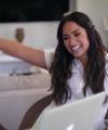 Demi_Lovato_Reacts_to_Demi_Lovato_s_Childhood_Videos_mp41611.jpg
