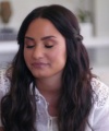 Demi_Lovato_Reacts_to_Demi_Lovato_s_Childhood_Videos_mp42676.jpg