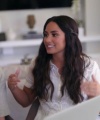 Demi_Lovato_Reacts_to_Demi_Lovato_s_Childhood_Videos_mp43124.jpg