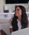 Demi_Lovato_Reacts_to_Demi_Lovato_s_Childhood_Videos_mp43628.jpg