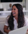 Demi_Lovato_Reacts_to_Demi_Lovato_s_Childhood_Videos_mp43755.jpg