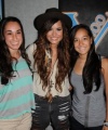 Demi_Lovato_at_the_Y100_Radio_Station_in_Miami_285229.jpg