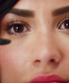 Demi_Lovato_for_NYC_-_Big_Bold_Full_Impact_Mascara_-_YouTube5Bvia_torchbrowser_com5D_mp40107.png