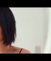 Demi_Lovato_for_NYC_-_How_To-_The_Trendy_Look_-_YouTube5Bvia_torchbrowser_com5D_mp40619.png
