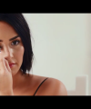 Demi_Lovato_for_NYC_-_How_To-_The_Trendy_Look_-_YouTube5Bvia_torchbrowser_com5D_mp41357.png