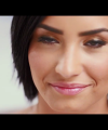 Demi_Lovato_for_NYC_-_How_To-_The_Trendy_Look_-_YouTube5Bvia_torchbrowser_com5D_mp41809.png