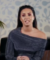 Demi_Lovato_reacts_to_old_music_videos_-_Digster_Pop_Throwback_mp40207.png