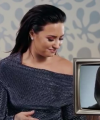 Demi_Lovato_reacts_to_old_music_videos_-_Digster_Pop_Throwback_mp40312.png