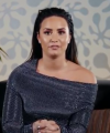 Demi_Lovato_reacts_to_old_music_videos_-_Digster_Pop_Throwback_mp40655.png