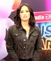 Demi_talks_about_Britney_Spears_for_Radio_Disney_281029.jpg