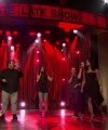 The_Late_Late_Show_with_James_Corden_4_5_5Btorch_web5D_2826329.jpg