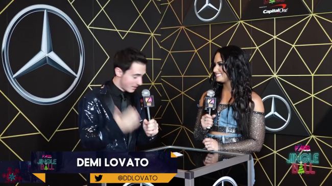Demi_Lovato_Made_Every_Day_of_2017_a__Defining_Moment__mp40176.png