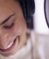 Demi_Lovato-_Simply_Complicated_-_Official_Documentary5Bvia_torchbrowser_com5D_mp4105080.jpg